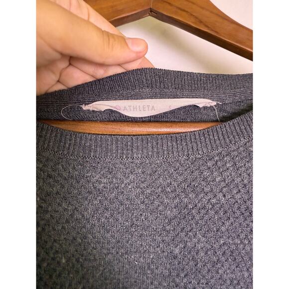 Athleta Thermal Honeycomb Sweater Womens Small Gray Wool Blend Side Slits - Picture 4 of 7
